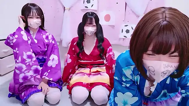 Snapshot of 841_yayoi chatting on July 15, 3:56 am 841 yayoi online show from July 15, 3:56 am