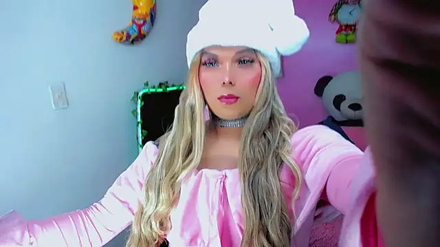 SweetKim21 online show from December 14, 5:57 am