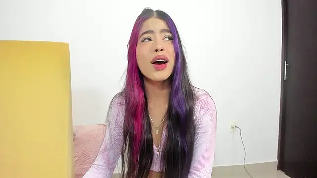 analia collins online show from March 6, 4:03 pm