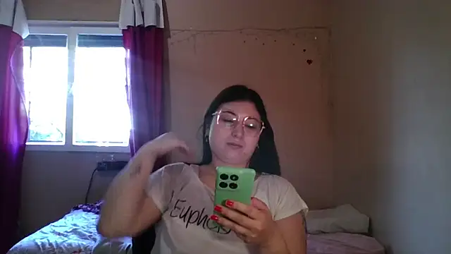 imsohornydacom online show from April 18, 4:55 pm