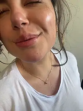 sukhakunis1 online show from February 20, 1:33 pm