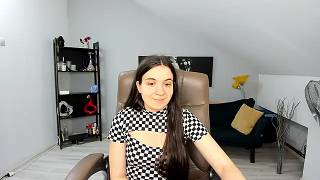 Snapshot of MelissaWiliam chatting on February 4, 3:36 pm MelissaWiliam online show from February 4, 3:36 pm