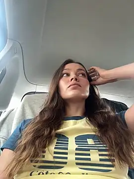 nicole111 online show from October 5, 10:46 am