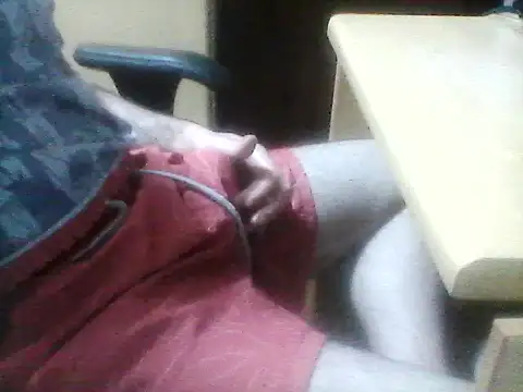 Snapshot of MORENOGOSTOSO12345 chatting on February 6, 5:27 pm MORENOGOSTOSO12345 online show from February 6, 5:27 pm