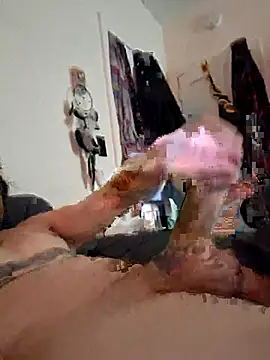 Snapshot of 19bambam87 chatting on March 24, 8:25 pm 19bambam87 online show from March 24, 8:25 pm