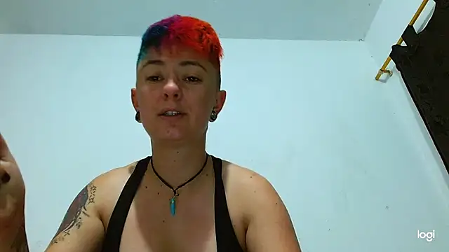 tomboyblue online show from January 22, 10:29 am