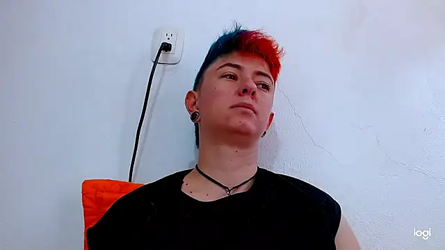 tomboyblue online show from January 31, 4:59 pm