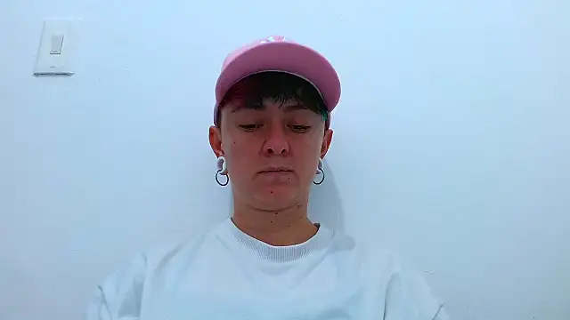 tomboyblue online show from December 2, 3:29 pm