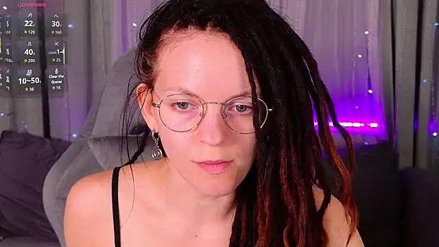 Snapshot of CoreyJane chatting on June 17, 4:48 am CoreyJane online show from June 17, 4:48 am