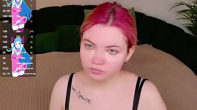 Lisa Adam online show from February 13, 6:15 pm