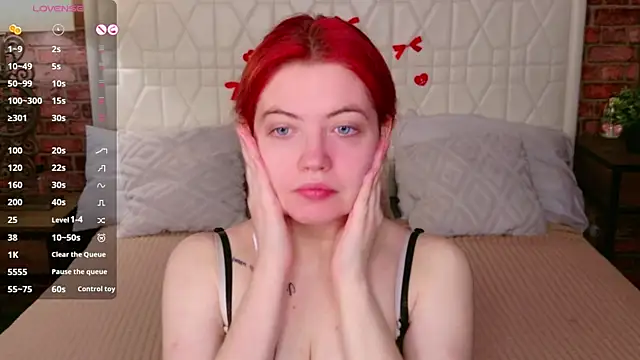 Lisa Adam online show from March 3, 6:03 pm