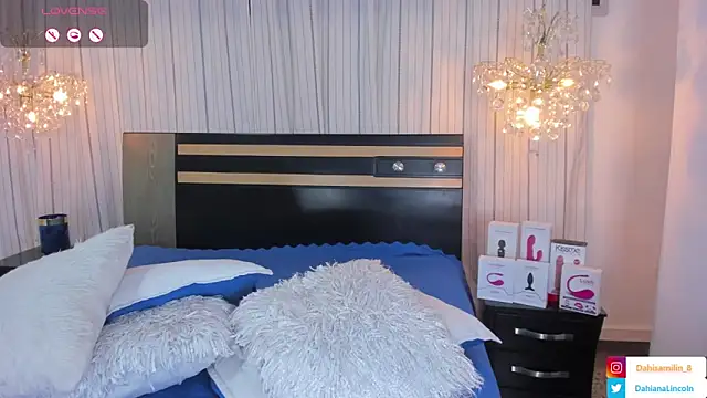 DahianaLincoln online show from February 9, 11:15 pm