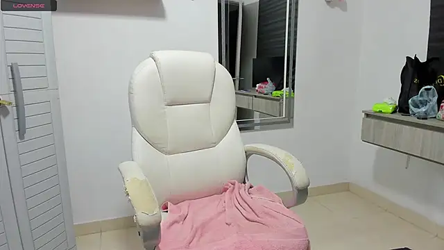 dahian carter online show from January 19, 10:41 am