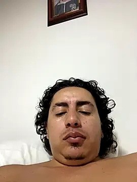 DanielGomez9 online show from November 3, 2:24 am