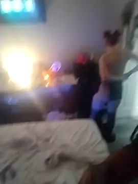 Snapshot of Puffgettingstuffed chatting on September 30, 3:39 pm Puffgettingstuffed online show from September 30, 3:39 pm