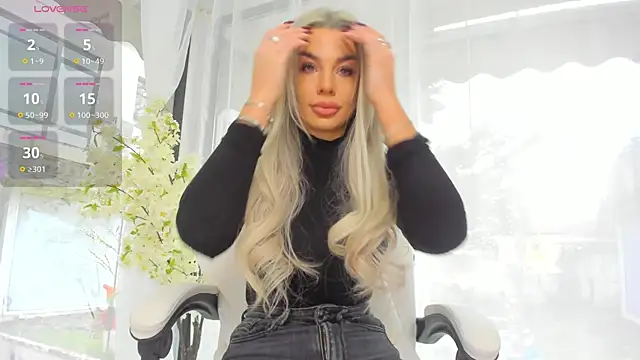 Russian Ava online show from December 14, 8:20 am