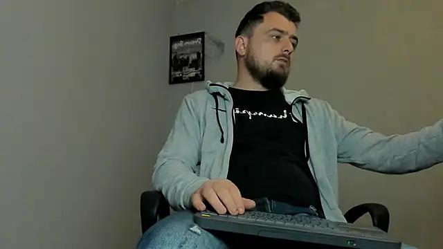 Master Mark Wayne online show from December 4, 6:27 pm