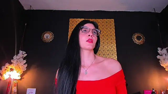 caro lyne  online show from March 5, 2:01 pm