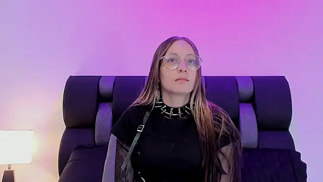 Snapshot of Siouxsie_cenobite chatting on January 24, 11:04 am Siouxsie cenobite online show from January 24, 11:04 am