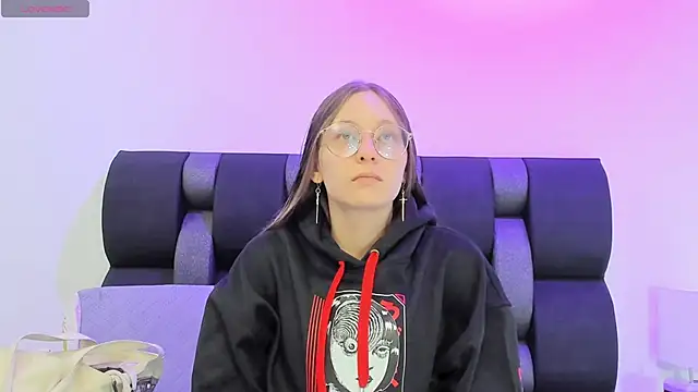 Snapshot of Siouxsie_cenobite chatting on February 25, 10:58 am Siouxsie cenobite online show from February 25, 10:58 am