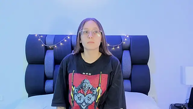 Snapshot of Siouxsie_cenobite chatting on March 12, 11:09 am Siouxsie cenobite online show from March 12, 11:09 am