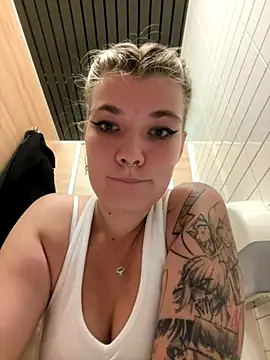 Holy Tereza online show from September 28, 3:39 pm