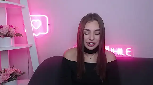 MilanaAngelAs online show from January 31, 5:40 am