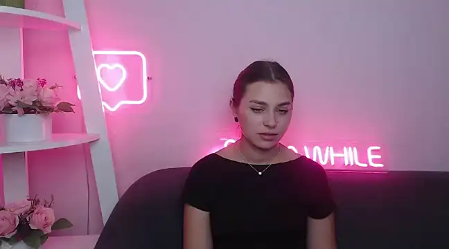 MilanaAngelAs online show from February 9, 5:40 am