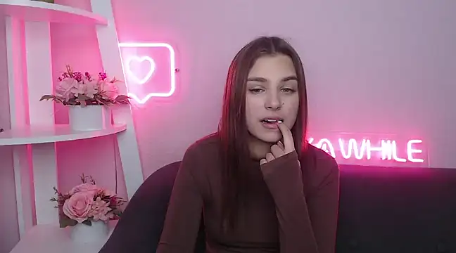 MilanaAngelAs online show from February 23, 5:34 am