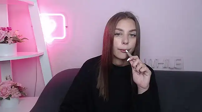 MilanaAngelAs online show from March 15, 5:52 am