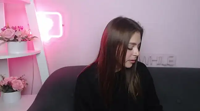 MilanaAngelAs online show from March 15, 5:48 pm