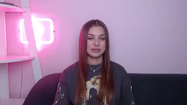 MilanaAngelAs online show from April 11, 4:39 am