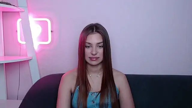 MilanaAngelAs online show from April 13, 4:40 am