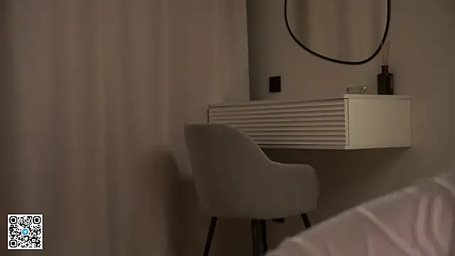 Snapshot of CarmenMoore26 chatting on March 4, 8:48 pm CarmenMoore26 online show from March 4, 8:48 pm