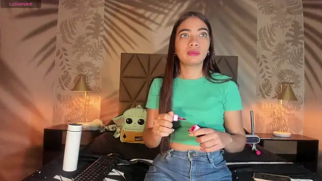 Vicky Palmer online show from December 23, 8:25 pm