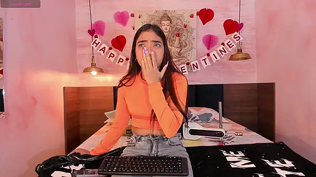 Vicky Palmer online show from February 9, 4:07 pm