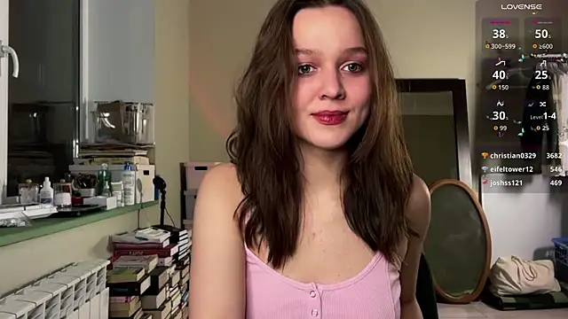 Addelin Moon online show from November 1, 3:25 pm