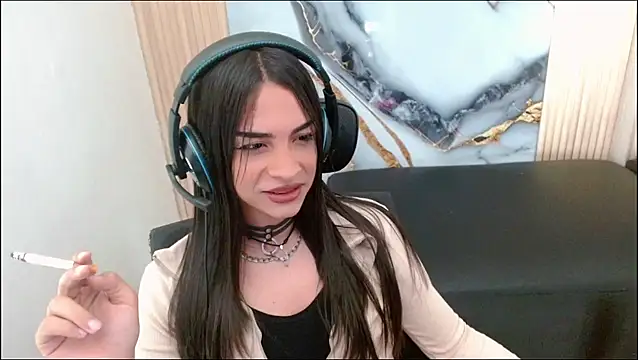 Dollbehavior  online show from September 20, 1:50 am