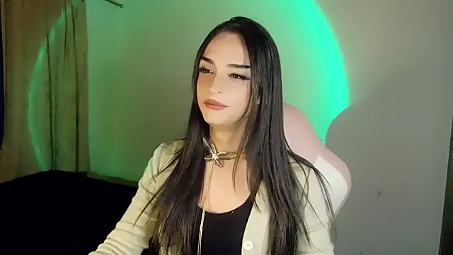 Snapshot of Dollbehavior_ chatting on May 26, 6:42 am Dollbehavior online show from May 26, 6:42 am
