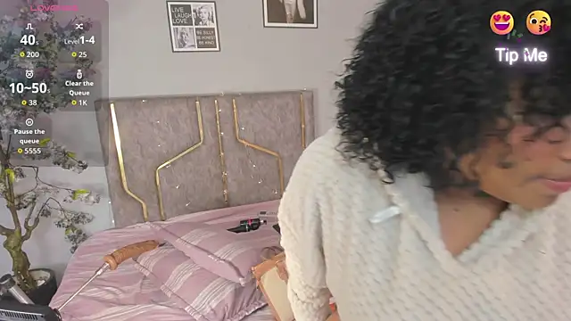 Snapshot of Katejordan chatting on November 12, 3:51 am Katejordan online show from November 12, 3:51 am