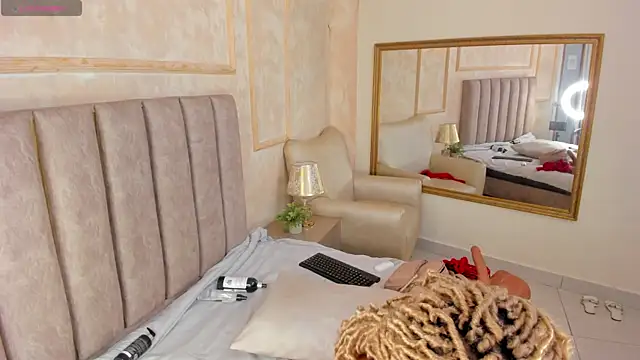 Katejordan online show from March 29, 9:48 pm