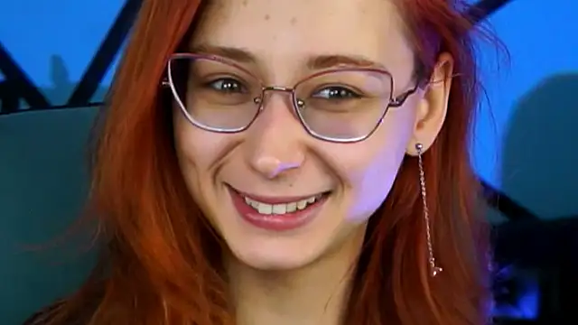 Snapshot of Orianna_Fox chatting on December 7, 12:13 pm Orianna Fox online show from December 7, 12:13 pm