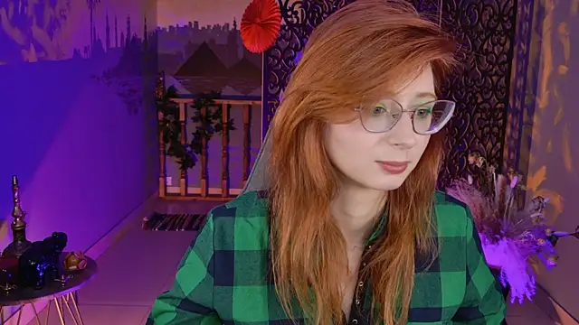 Snapshot of Orianna_Fox chatting on December 14, 12:12 pm Orianna Fox online show from December 14, 12:12 pm
