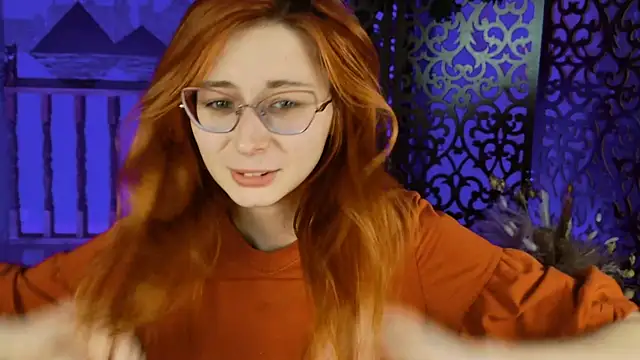 Snapshot of Orianna_Fox chatting on January 4, 8:27 pm Orianna Fox online show from January 4, 8:27 pm