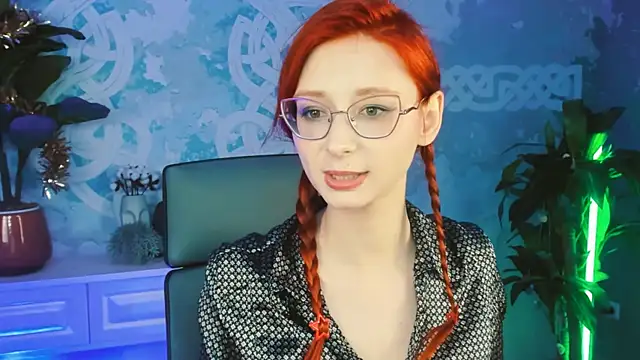 Snapshot of Orianna_Fox chatting on January 11, 4:46 pm Orianna Fox online show from January 11, 4:46 pm