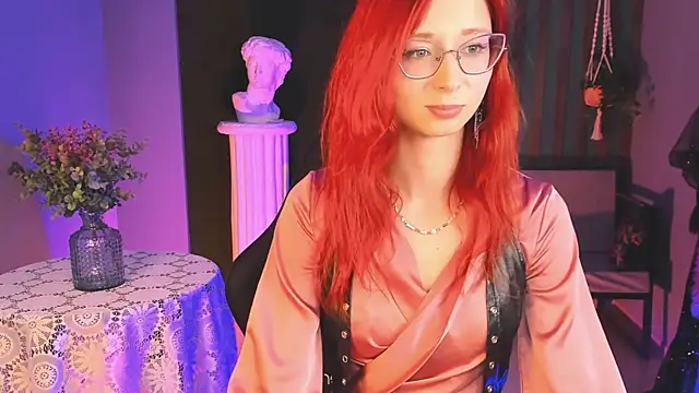 Snapshot of Orianna_Fox chatting on January 13, 3:15 pm Orianna Fox online show from January 13, 3:15 pm
