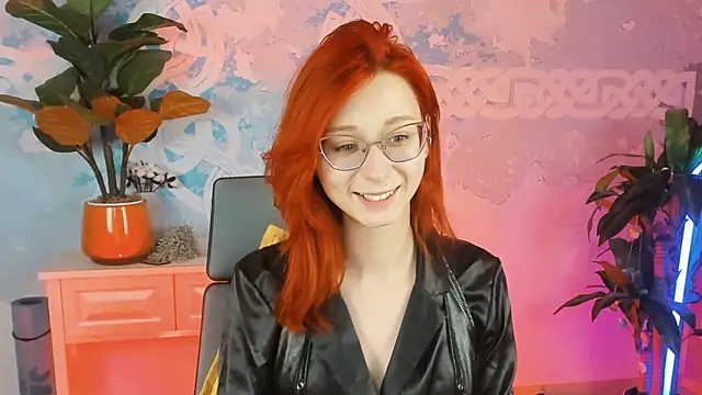 Snapshot of Orianna_Fox chatting on January 22, 6:52 pm Orianna Fox online show from January 22, 6:52 pm