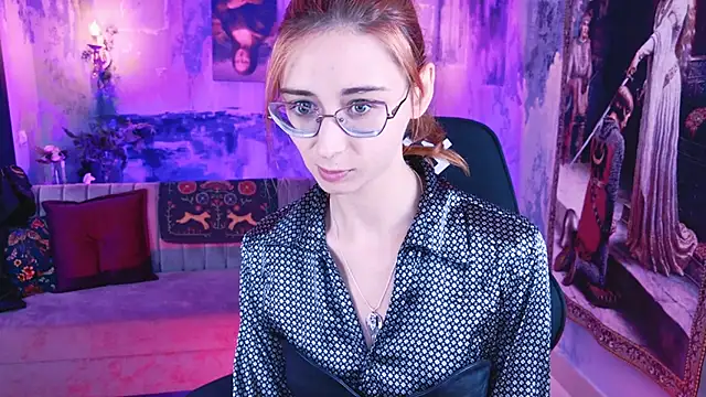 Snapshot of Orianna_Fox chatting on March 21, 4:28 am Orianna Fox online show from March 21, 4:28 am
