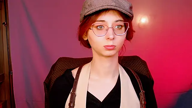 Snapshot of Orianna_Fox chatting on September 19, 1:56 pm Orianna Fox online show from September 19, 1:56 pm