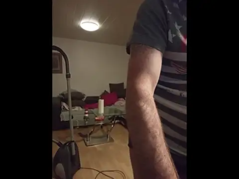 Snapshot of rosaeichel chatting on February 3, 2:10 am rosaeichel online show from February 3, 2:10 am